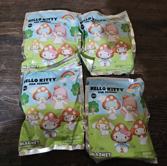 Hello Kitty & Friends Magnet Mystery Blind Bag Foam 3d Figural Lot Of 4 New - Picture 1 of 8